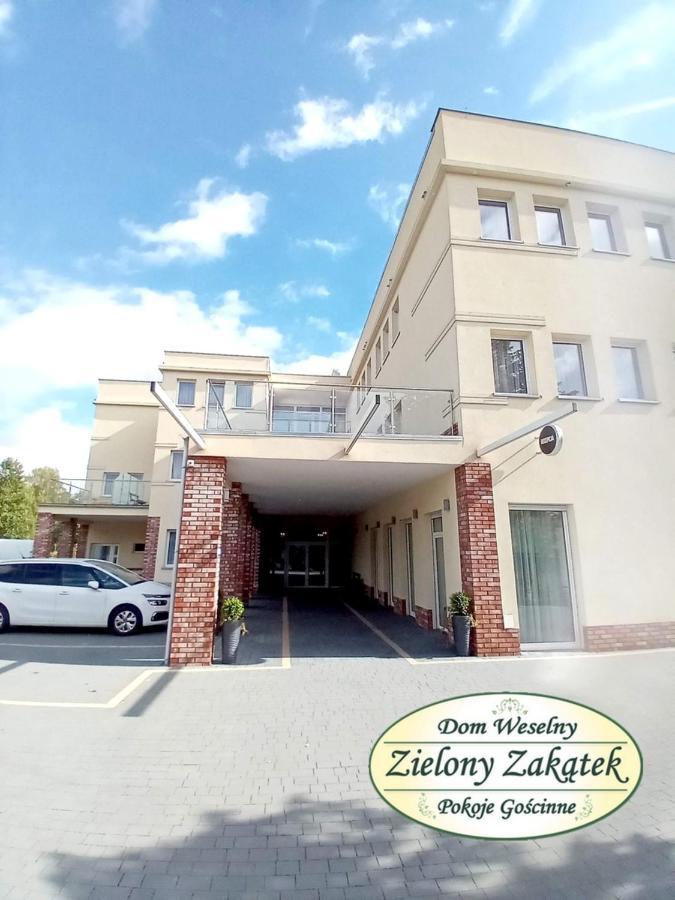 Dom Weselny Zielony Zakatek Jarocin Εξωτερικό φωτογραφία